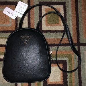 BNWT Guess Black “Delon” Backpack/Shoulder Bag